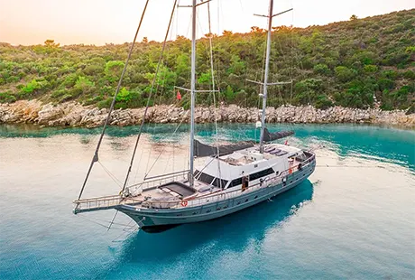 gulet virtuoso anchored in the cove 