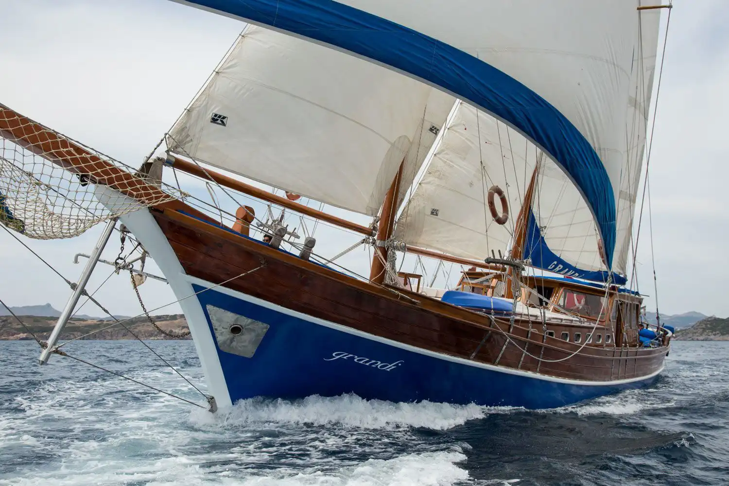 bodrum gulet grandi for 12 pax 