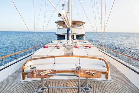 front deck oguz bey yacht overview