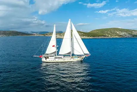 yacht lucky you exterior view