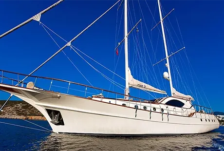 miss b yacht exterior photo from port side 
