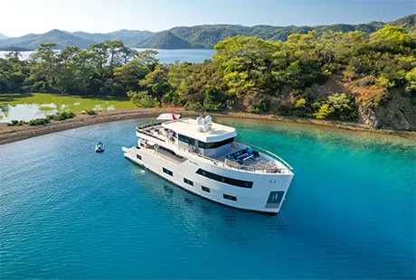 cinar yildizi trawler anchored in the bay 