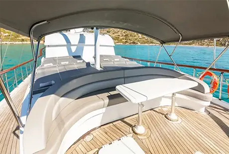 front deck sitting area yacht kaptan salih unlu 