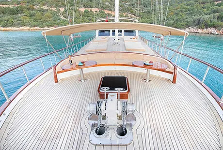 gulet gozdem the one front deck overview