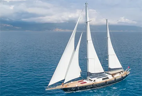 moss sailing yacht 4 cabin